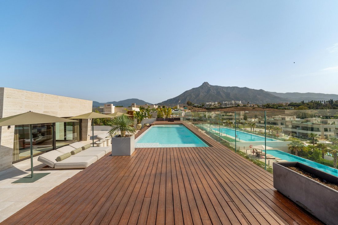 Penthouse in Golden Mile, Andalusia, Spain 2 - 19124806
