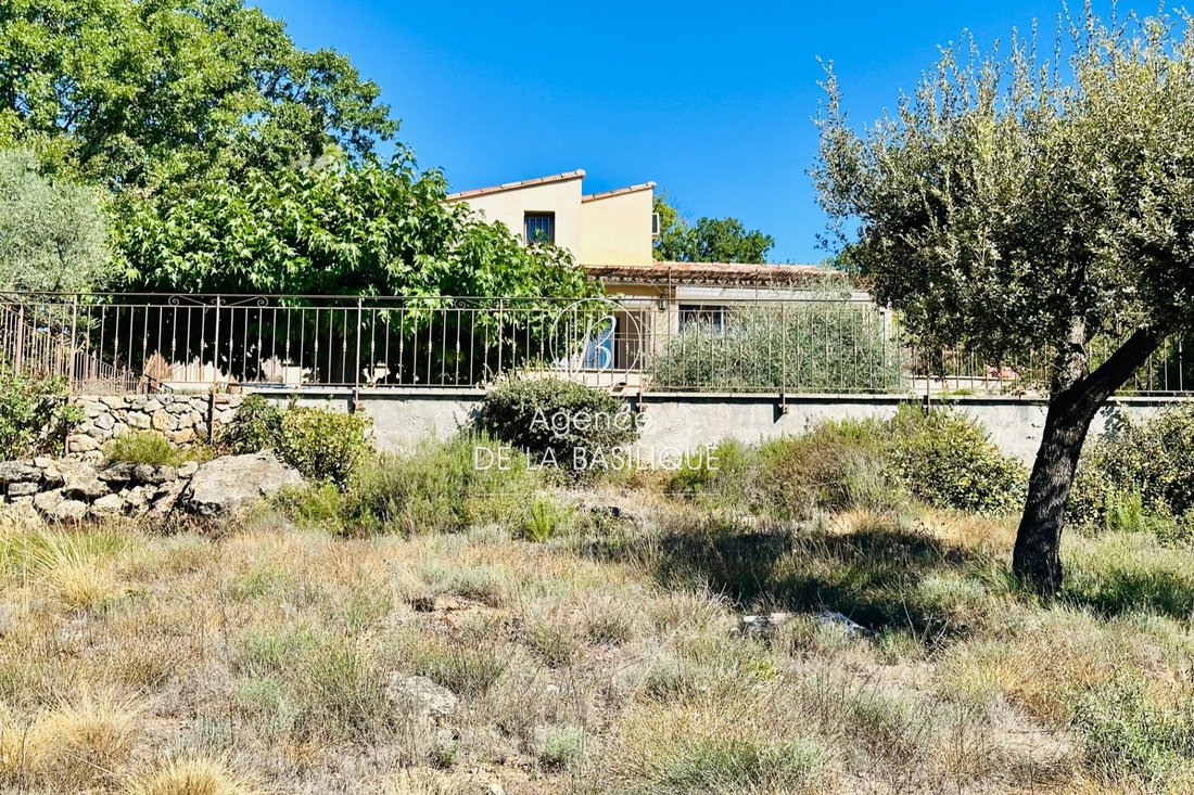Villa a Varages, Provenza-Alpi-Costa Azzurra, Francia 4 - 18784431