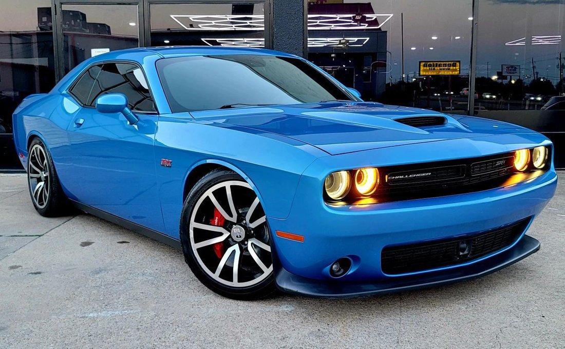 Coupe in Dallas, TX, United States 1 - 19127384