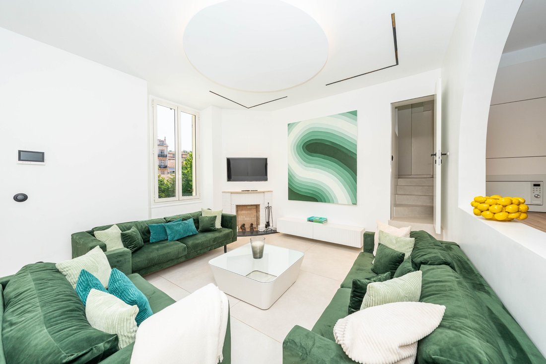 Townhouse en Saint Nicolás, Cannes, Francia 2 - 19127716