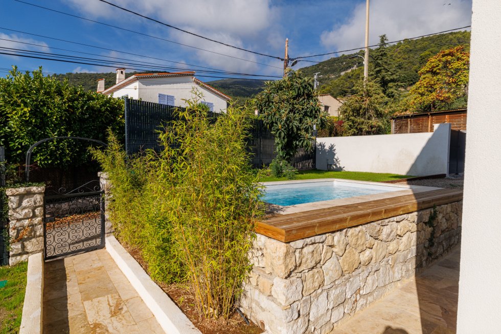 Villa en Tourrettes-sur-Loup, Provenza-Alpes-Costa Azul, Francia 3 - 19135630