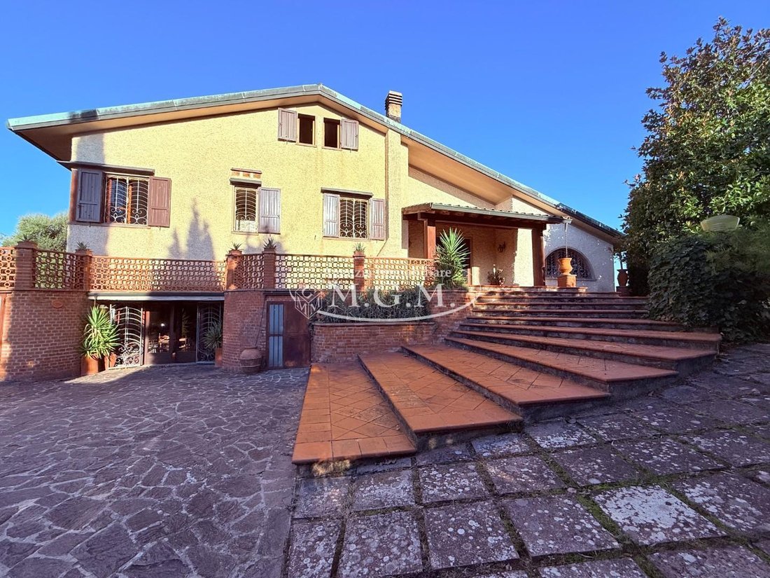 Villa in Montecalvoli, Tuscany, Italy 2 - 19125848