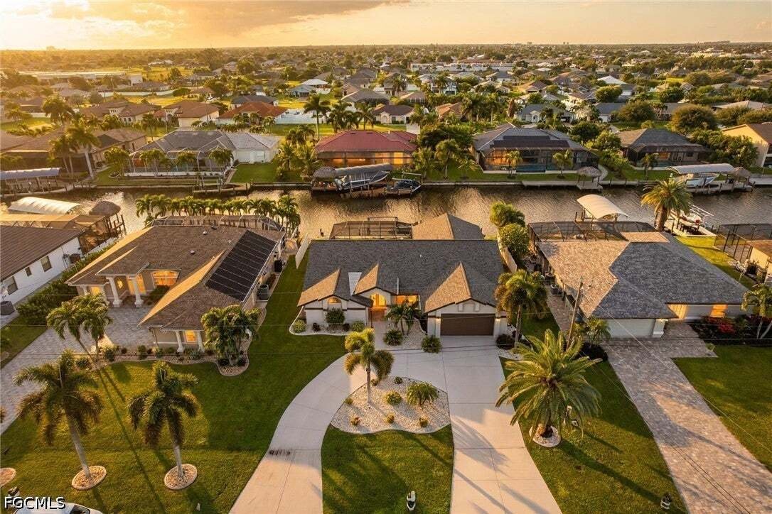 House in Cape Coral, Florida, United States 2 - 19124222