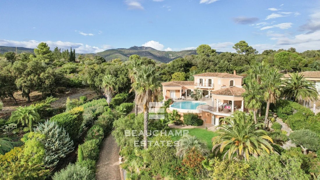 Villa a Le Dramont-Agay-Anthéor-Le Trayas, Saint-Raphaël, Francia 3 - 19122565