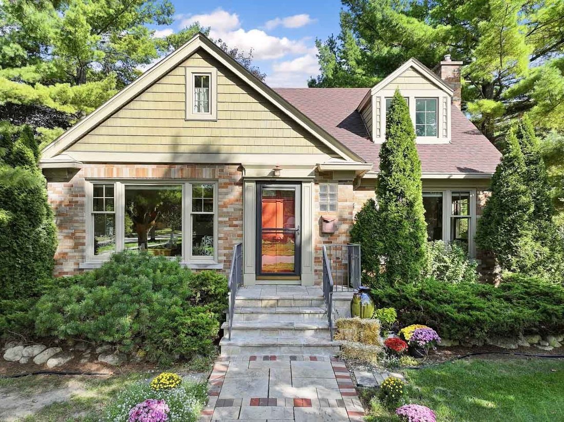 House in Mount Prospect, Illinois, United States 3 - 19125101