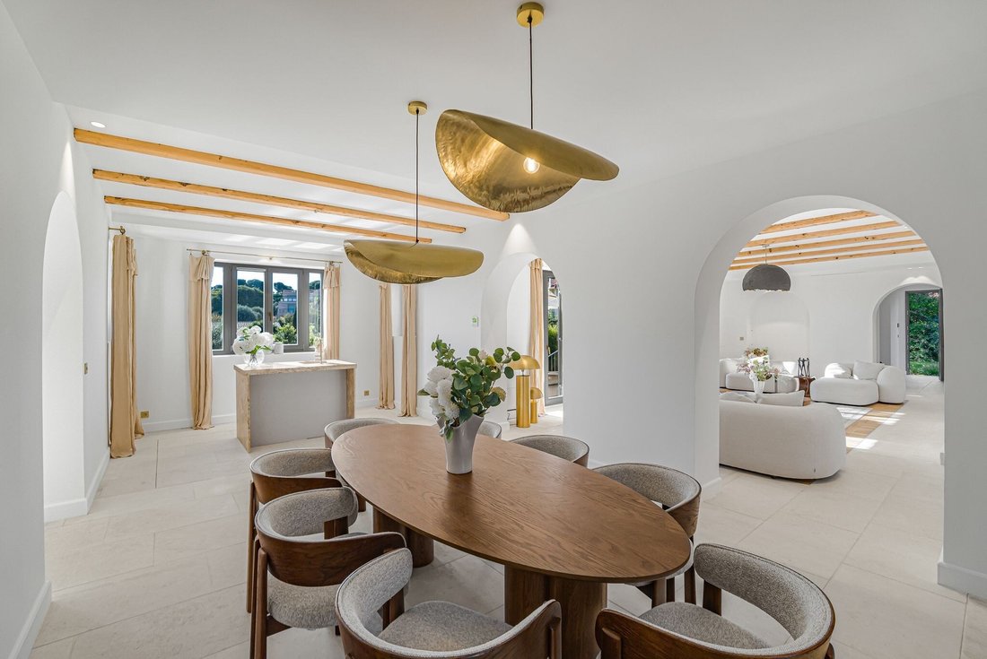Maison à Les Cougoulins-Rastines, Antibes, France 4 - 19126633