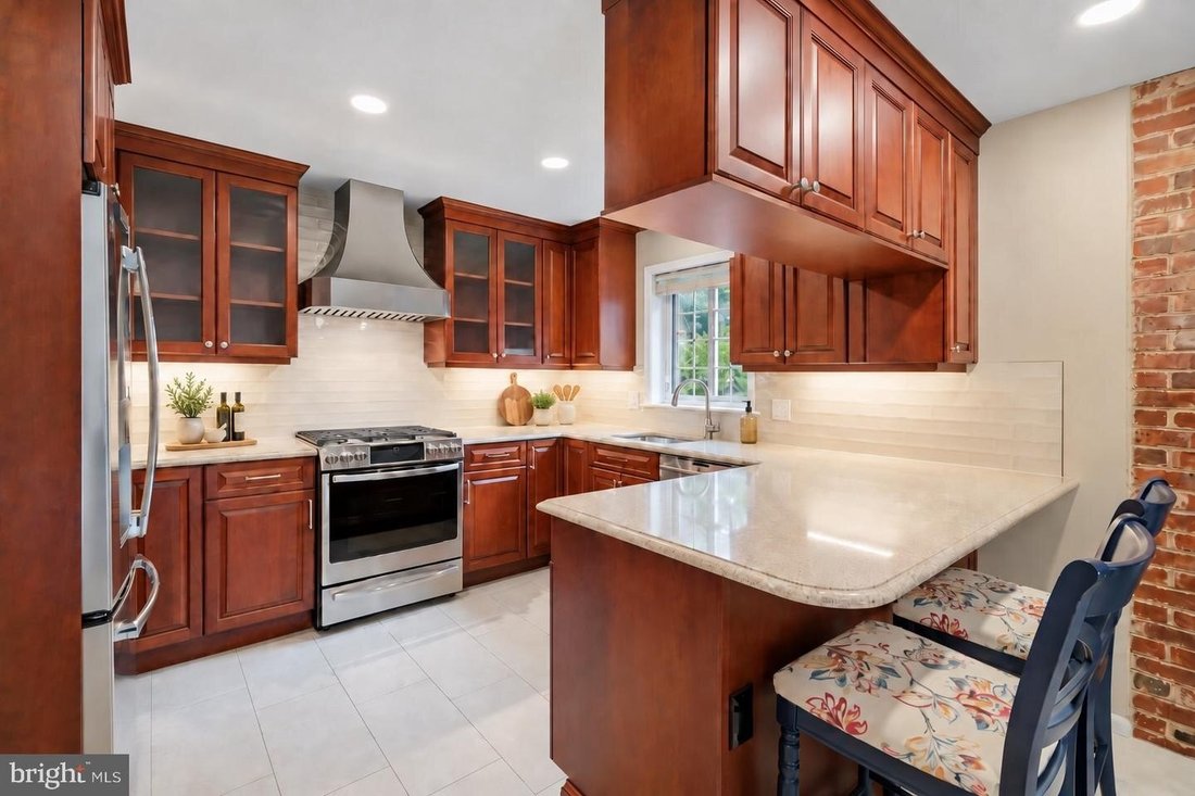 Maison à Rockville, Maryland, États-Unis 4 - 19133481