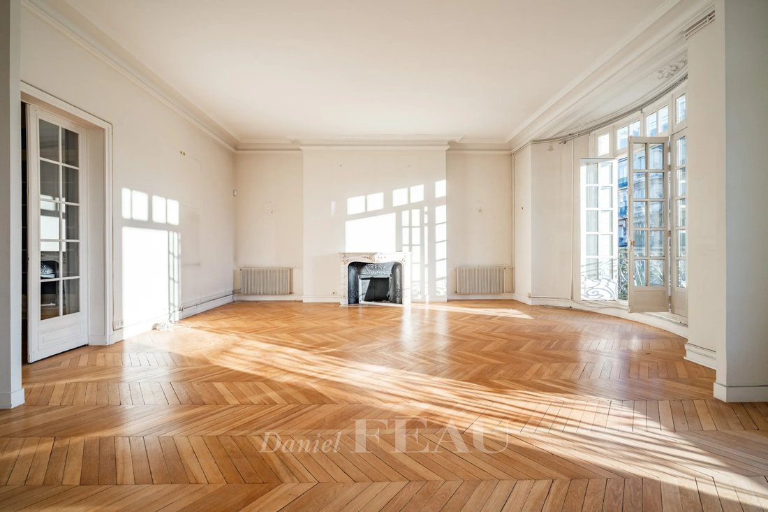 Appartamento a Porte Dauphine, Paris 16e Arrondissement, Parigi 3 - 19121634