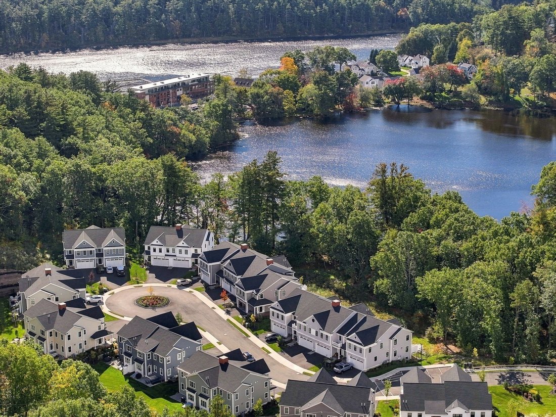 Condo in Amesbury, Massachusetts, United States 3 - 19128204