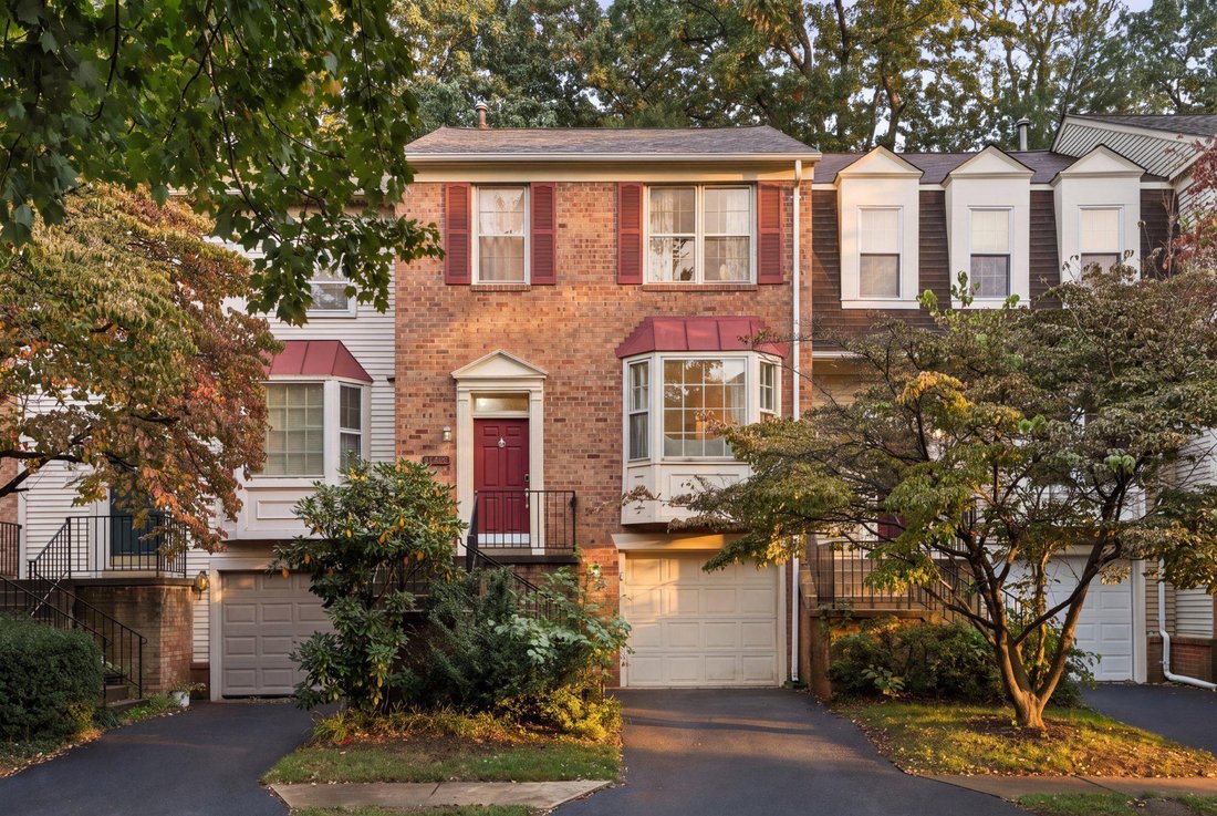 Townhouse in Fairfax, Virginia, United States 3 - 19135982