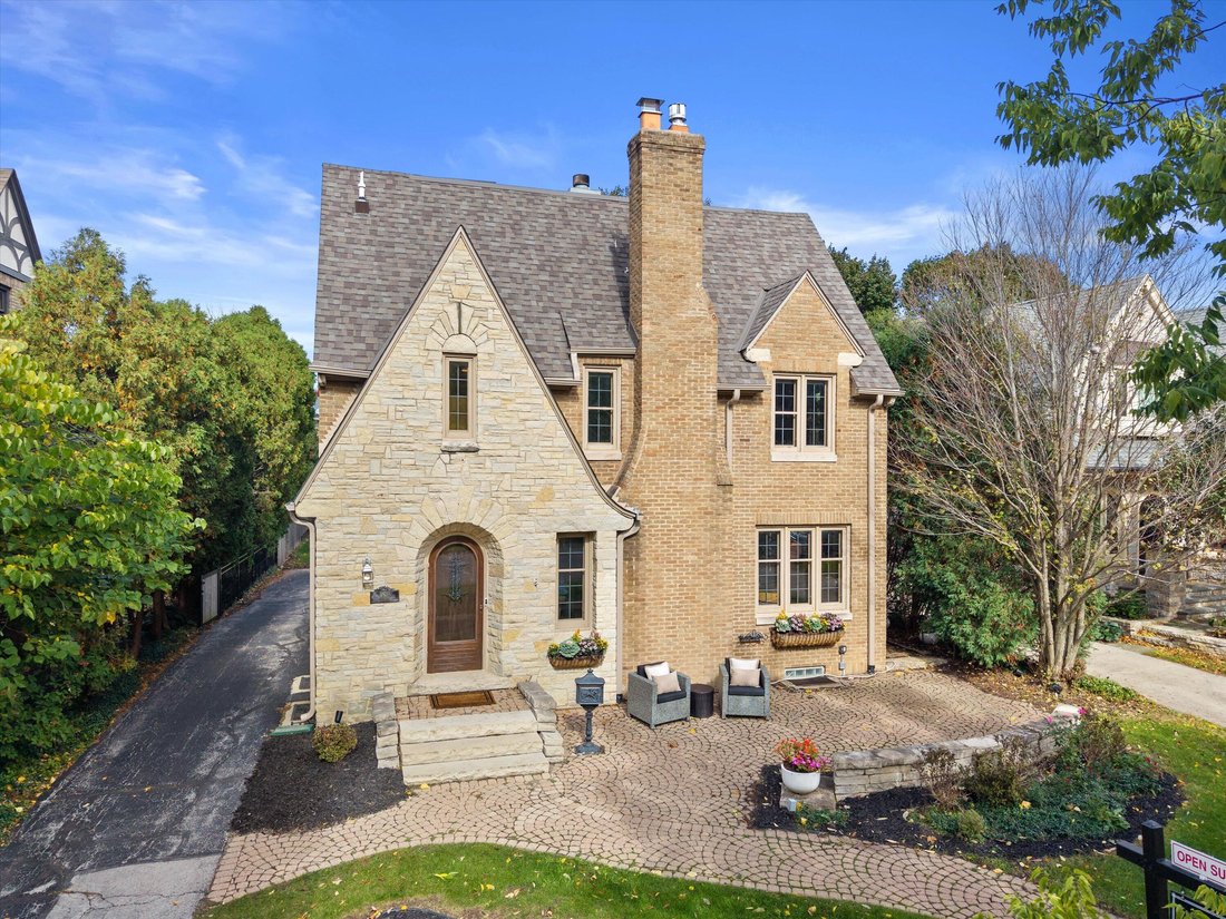 House in Milwaukee, Wisconsin, United States 1 - 19134133