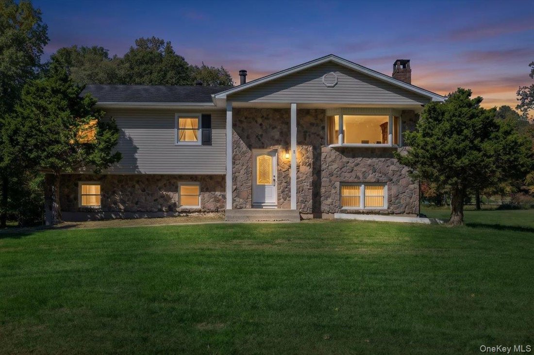 House in Montebello, New York, United States 2 - 19135107
