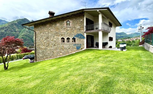 Villa à Parre, Lombardie, Italie 1