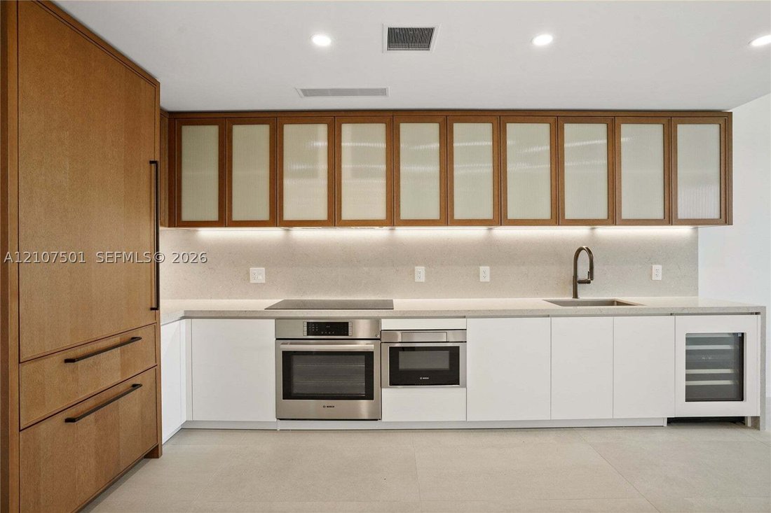 Condo in Miami, Florida, United States 4 - 19125259