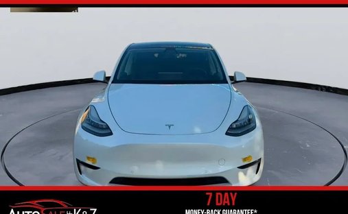 2022 Tesla Model Y Long Range Sport Utility 4D in Fullerton, CA, United States 1