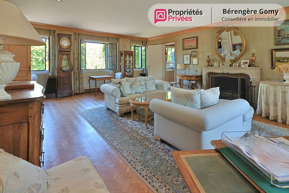 Villa à Saint-Brice-sous-Forêt, Île-de-France, France 2 - 19135127
