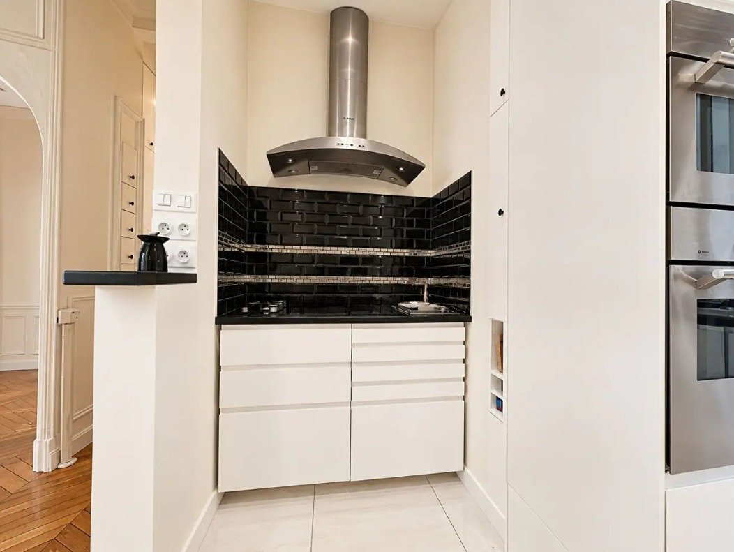Apartment in Bois de Boulogne, Paris 16e Arrondissement, Paris 5 - 19128976