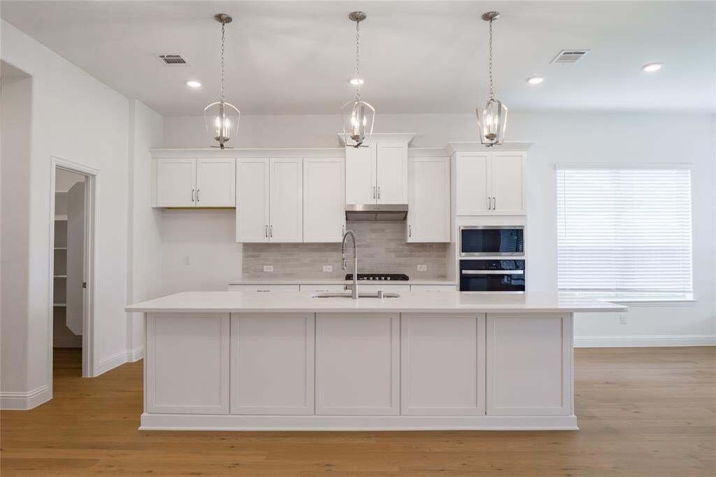 Casa en Little Elm, Texas, Estados Unidos 4 - 18736252
