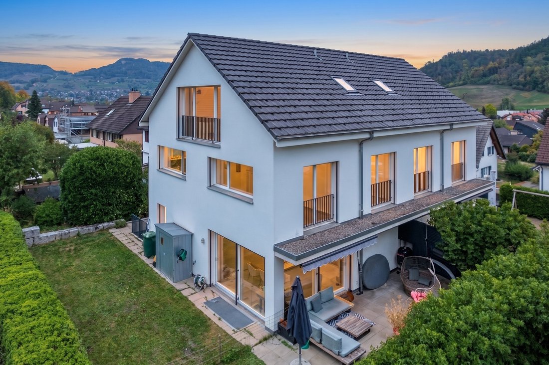 Maison à Sissach, Bâle-Campagne, Suisse 1 - 19128401
