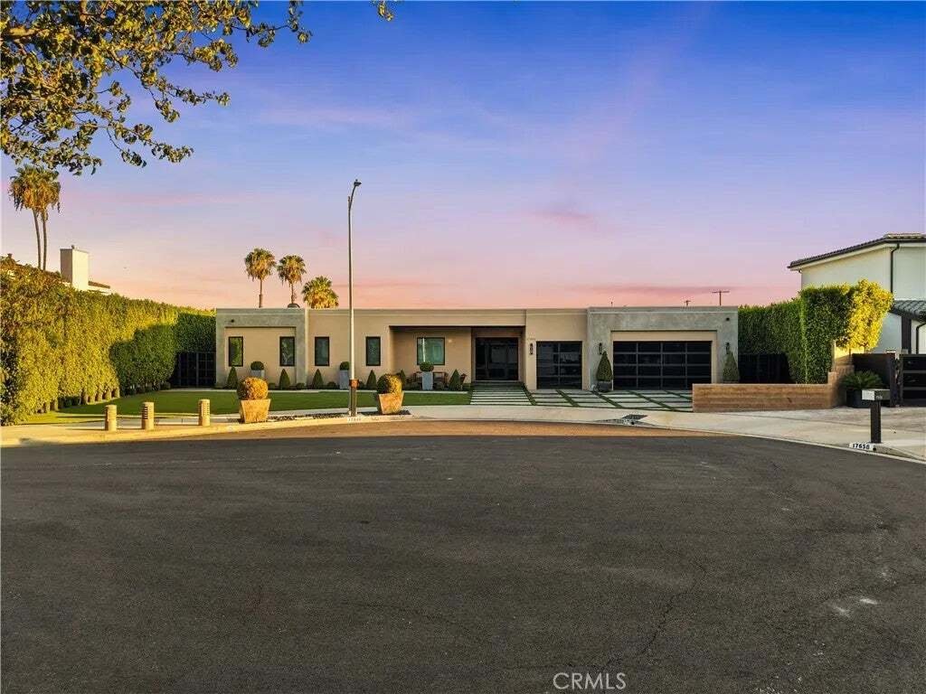 Condo in Los Angeles, California, United States 3 - 19128597
