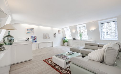 House in Hyde Park, Westminster, England 1