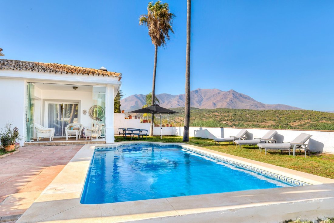 Villa à Estepona, Andalousie, Espagne 2 - 19129375