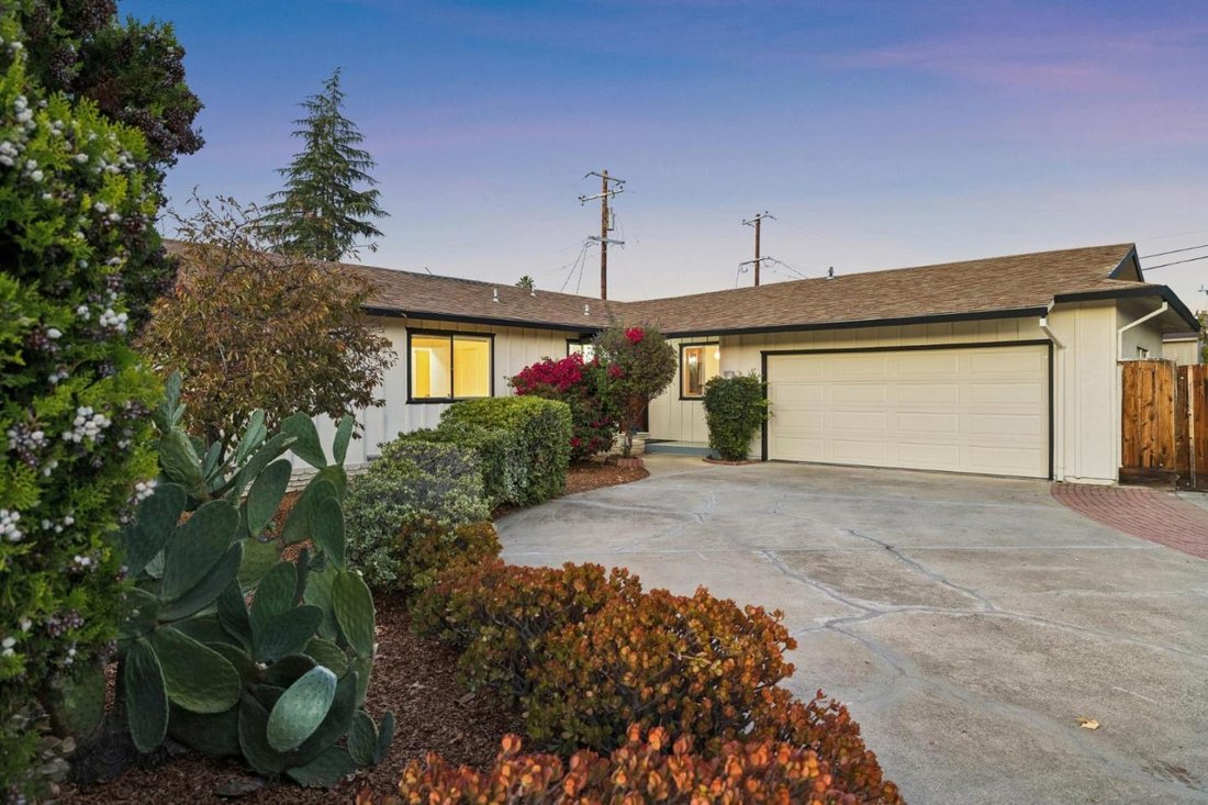 House in Cupertino, California, United States 1 - 19125043