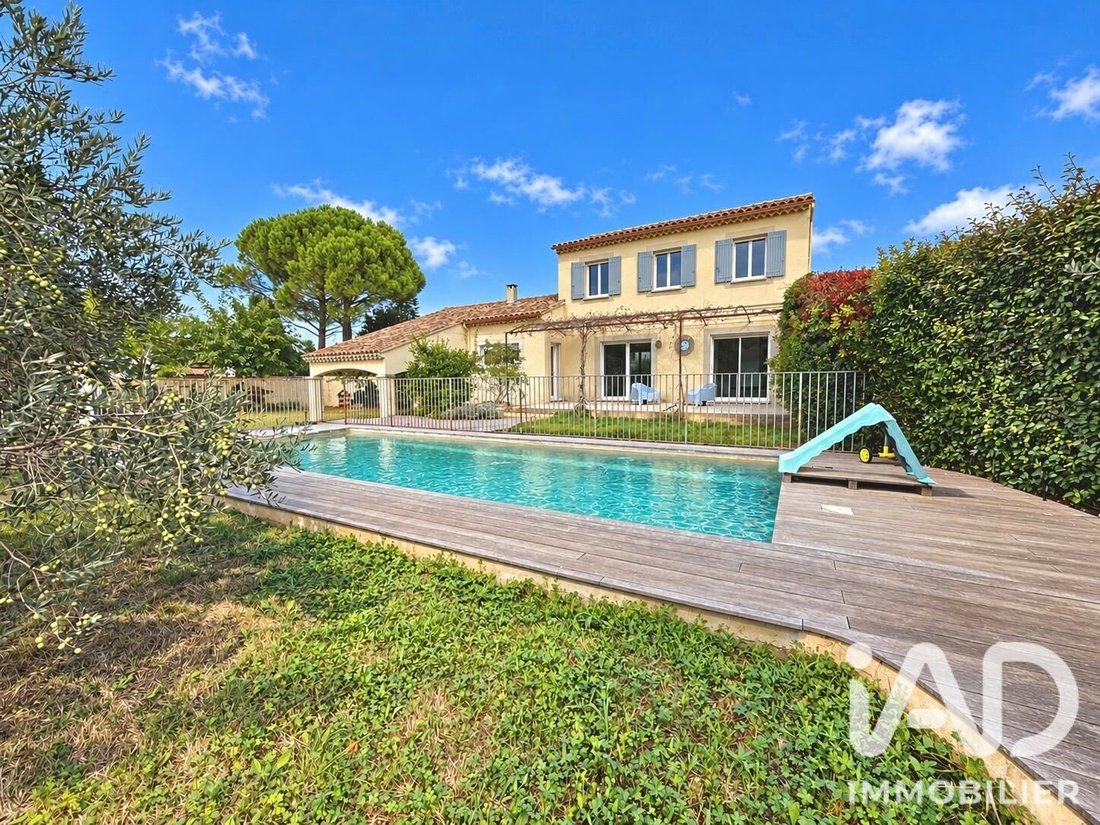 Casa en Barbentane, Provenza-Alpes-Costa Azul, Francia 2 - 19134262