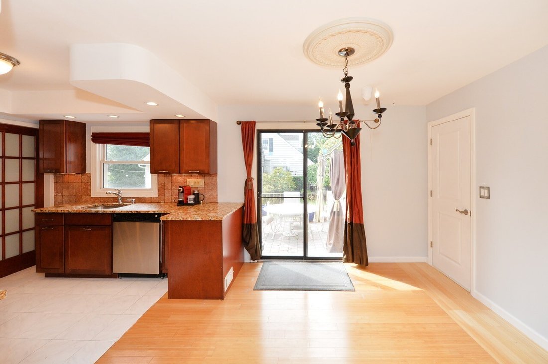 House in Oradell, New Jersey, United States 3 - 19120621