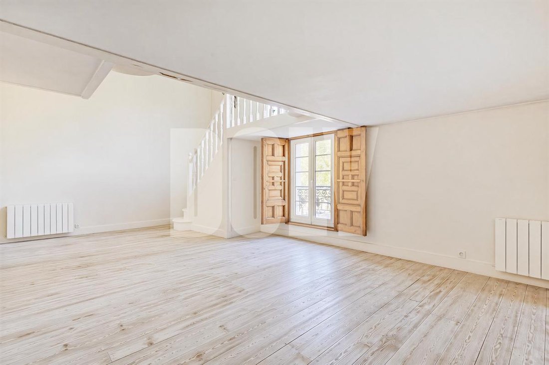Apartment in Montmartre, Paris 18e Arrondissement, Paris 2 - 19123010