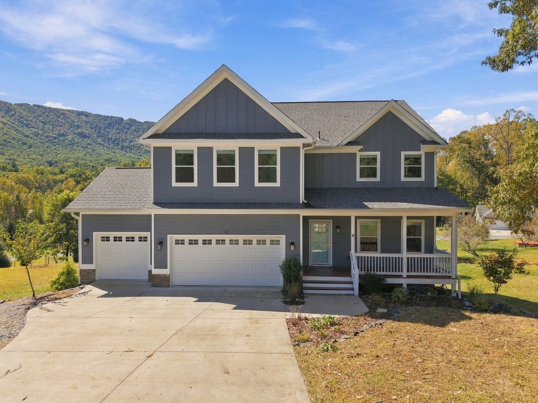 House in Laurel Park, North Carolina, United States 1 - 19122888