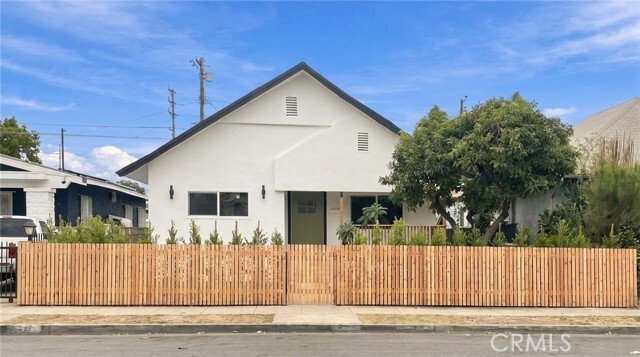 Los Angeles, California, United States 1 - 19121026