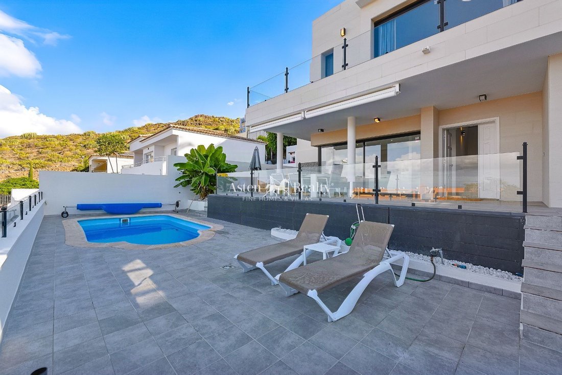 Villa in Costa Adeje, Adeje, Canary Islands 4 - 19125589