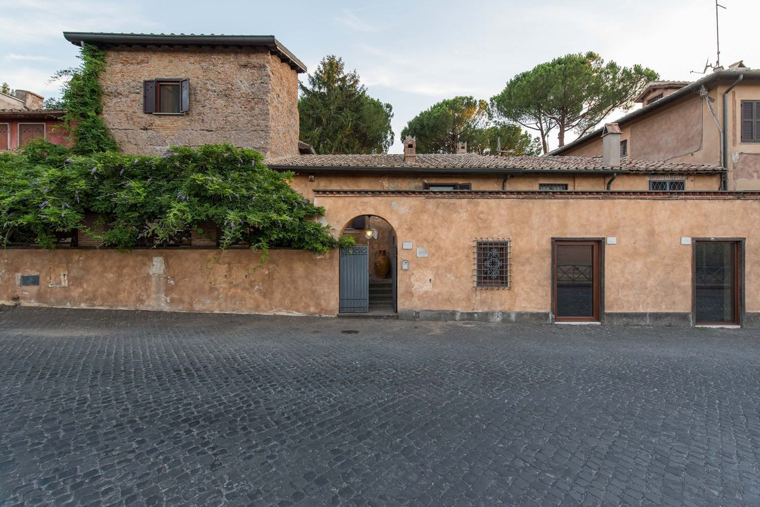 Villa in Appio Latino - Caffarella, Rom, Italien 1 - 16555874