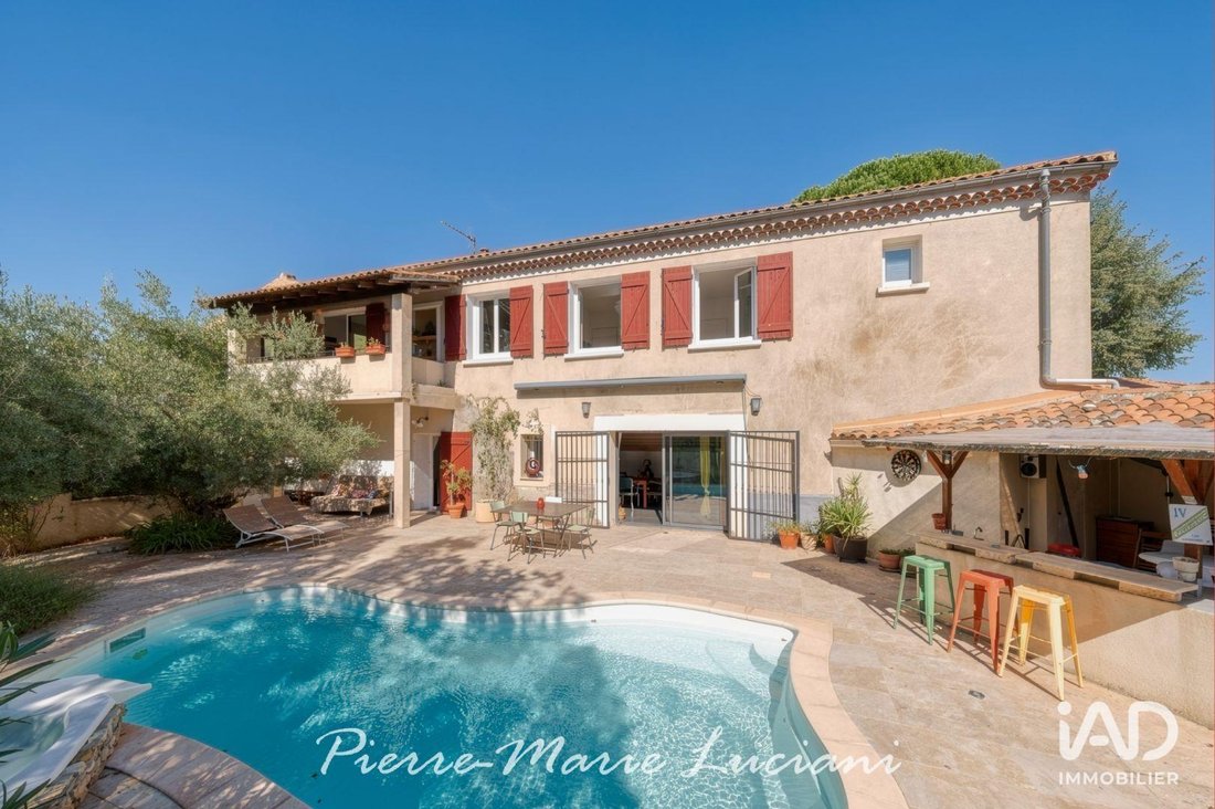 House in Saint-Martin-de-la-Brasque, Provence-Alpes-Côte d'Azur, France 1 - 19134277