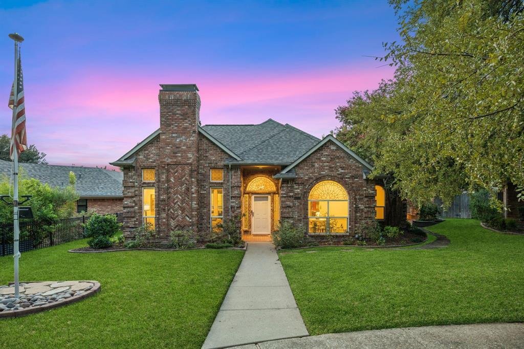 Casa a Addison, Texas, Stati Uniti 2 - 19125938