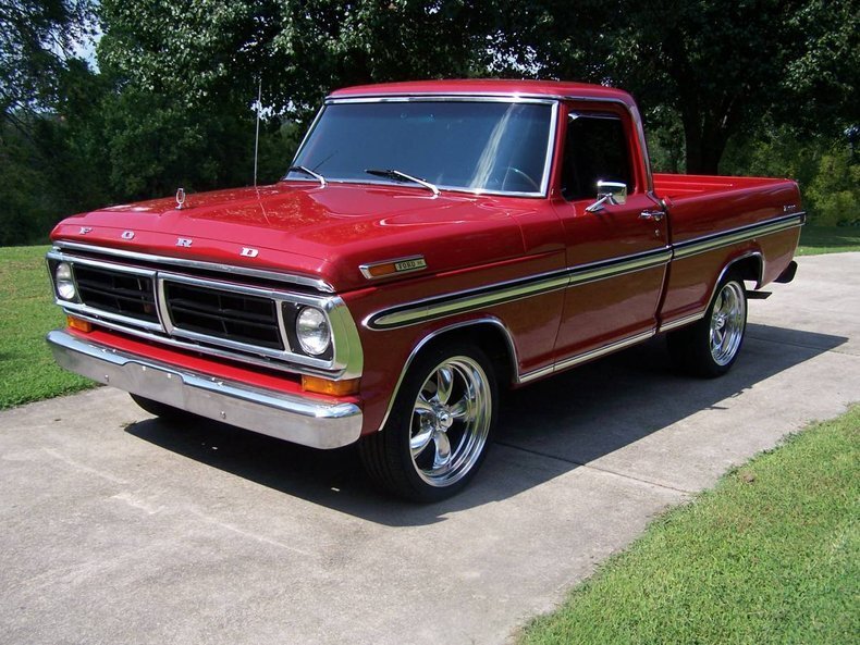 Pickup in Glendale, United States 1 - 19128521