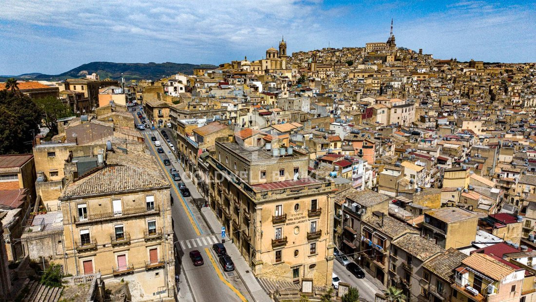 Otros en Caltagirone, Sicilia, Italia 1 - 19127768