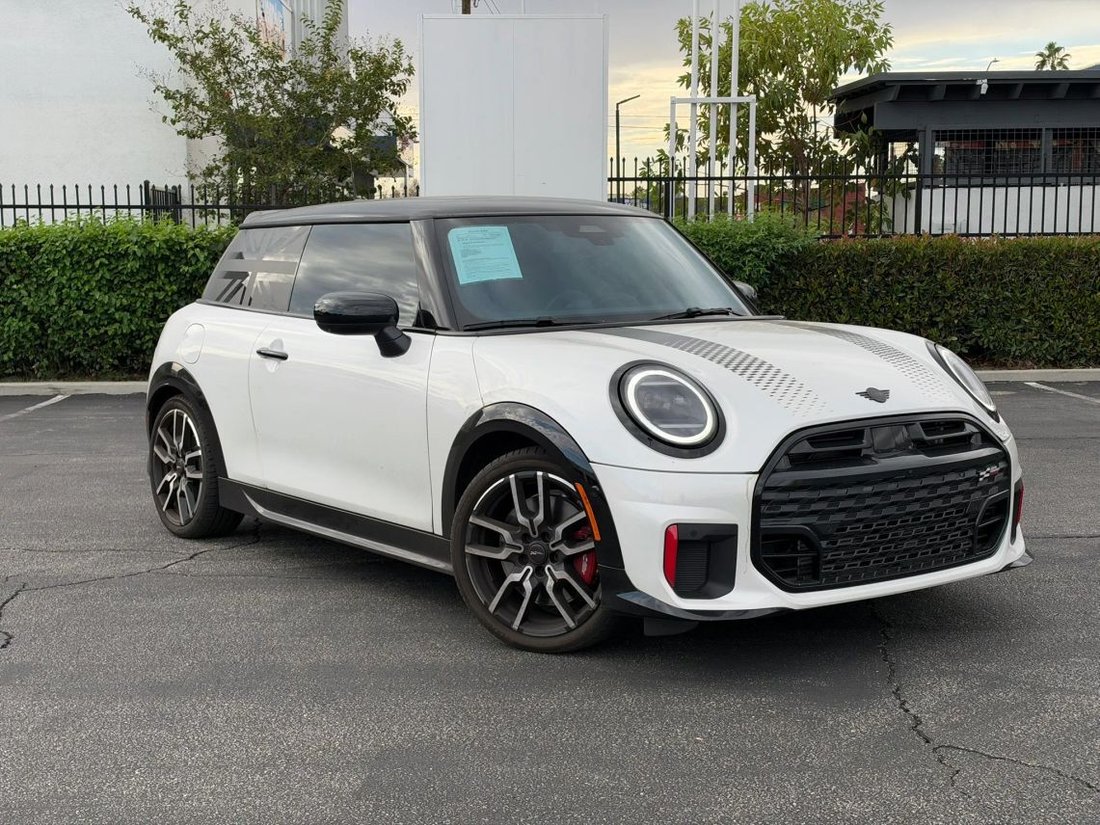 Coupe in Azusa, CA, United States 1 - 19134089