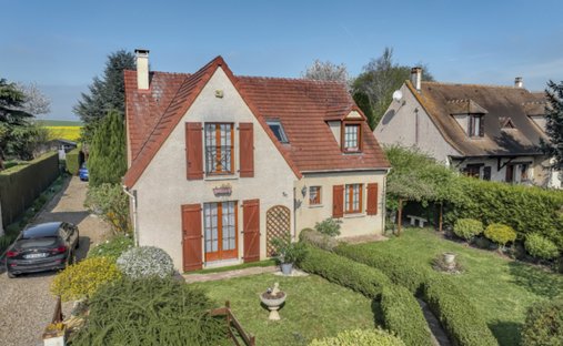 Haus in Mareil-le-Guyon, Île-de-France, Frankreich 1
