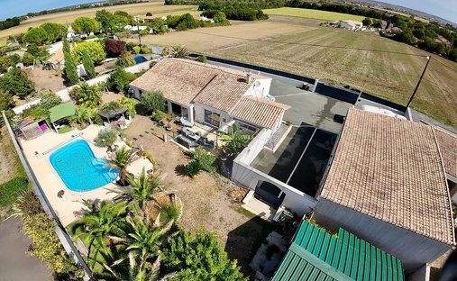 Maison à Arvert, Nouvelle-Aquitaine, France 1
