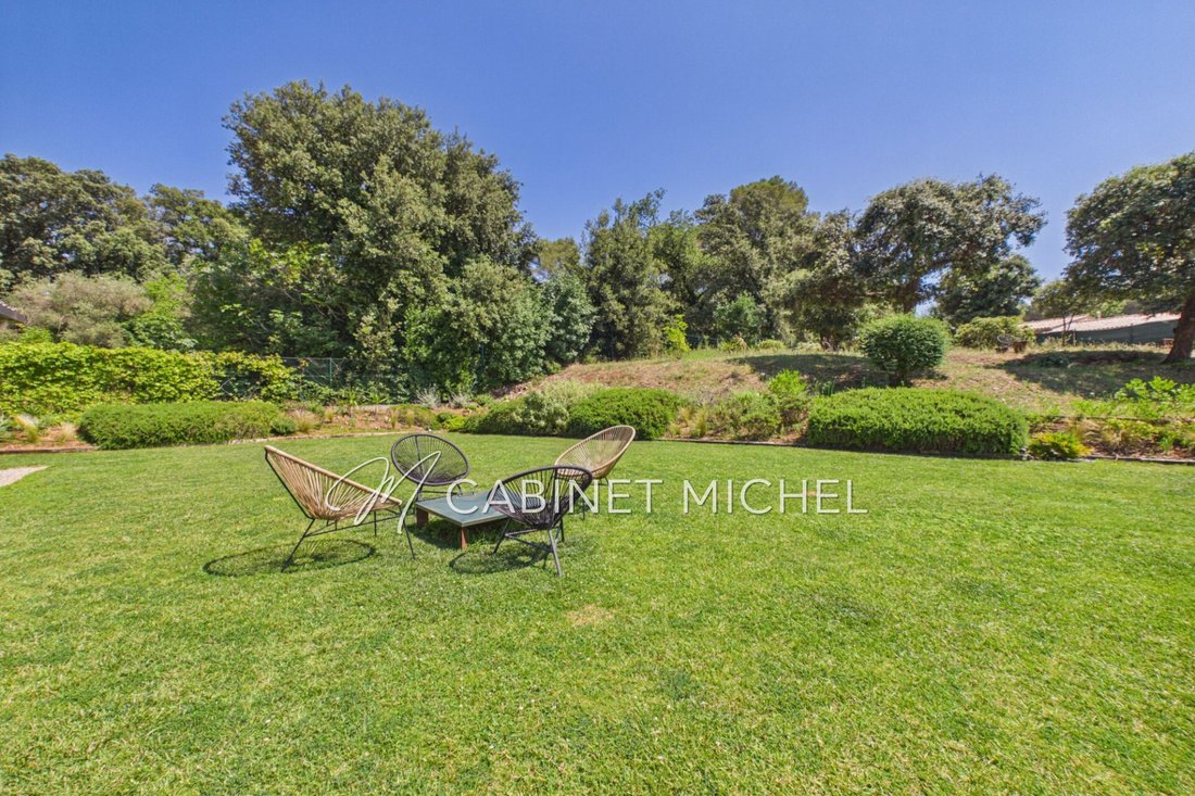Villa à Nord, Roquefort-les-Pins, France 3 - 19128864