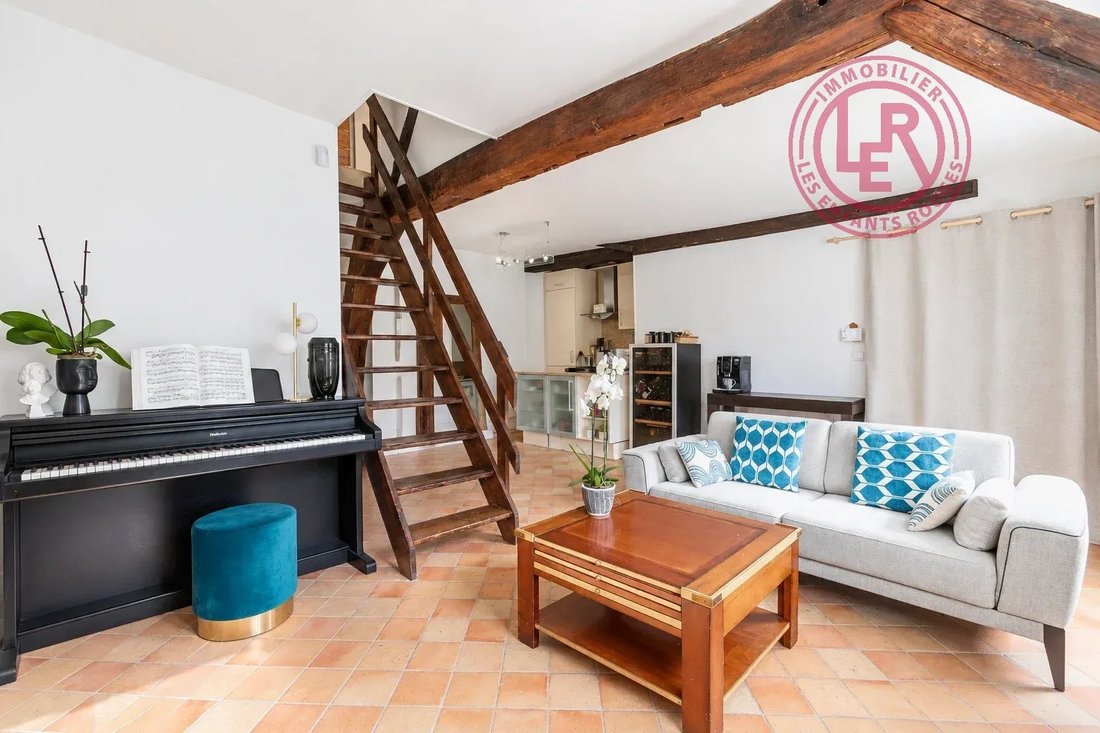 Apartment in Archives, Paris 3e Arrondissement, Paris 4 - 19122883