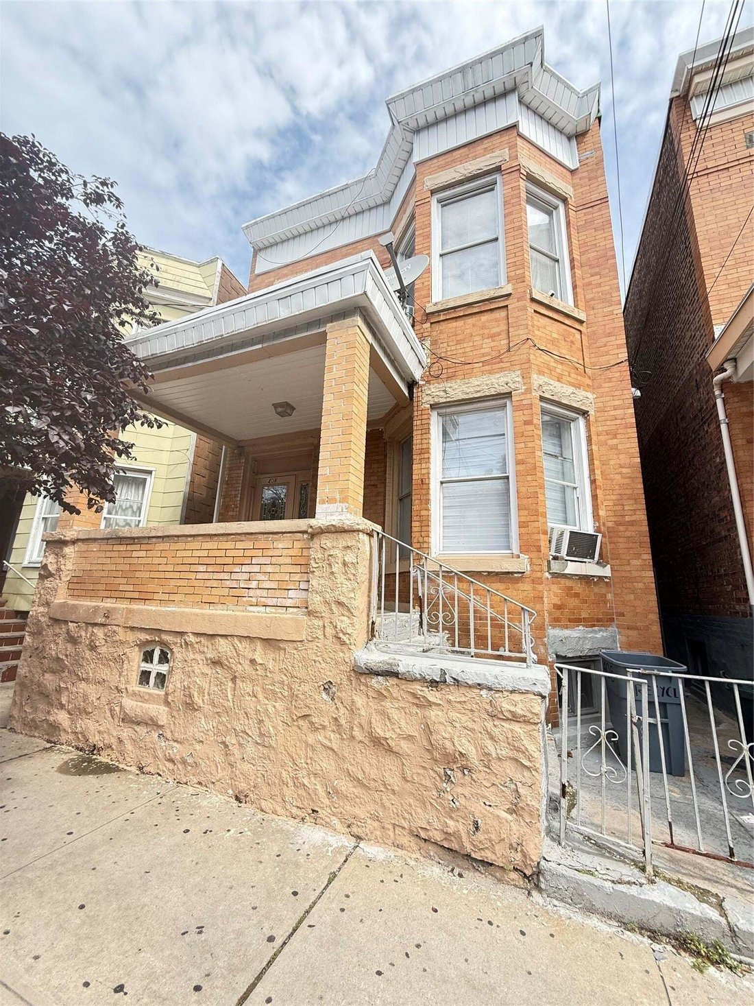 Casa a Guttenberg, New Jersey, Stati Uniti 1 - 19120748