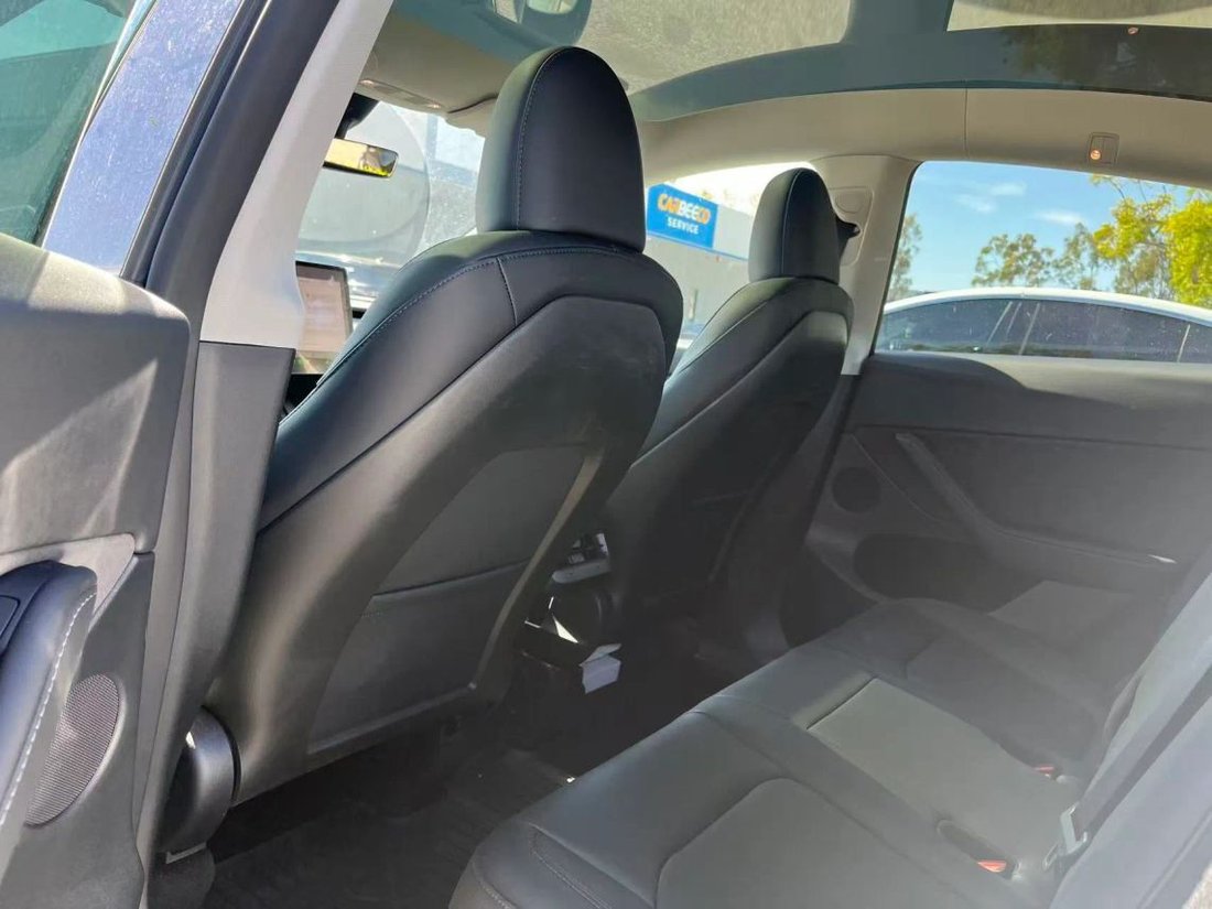 Suv in Costa Mesa, CA, United States 4 - 19127168