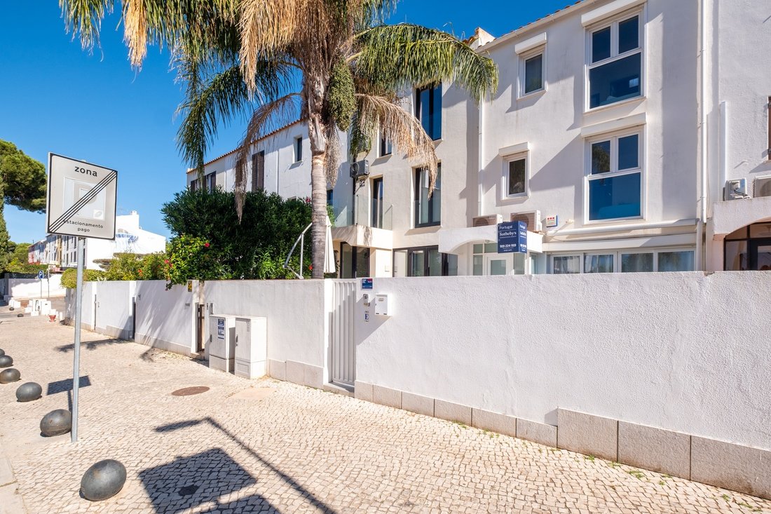 House in Loule (Sao Clemente), Algarve, Portugal 3 - 19132928