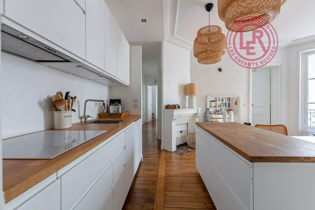 Apartment in Léon-Blum Folie-Regnault, Paris 11e Arrondissement, Paris 4 - 19130874