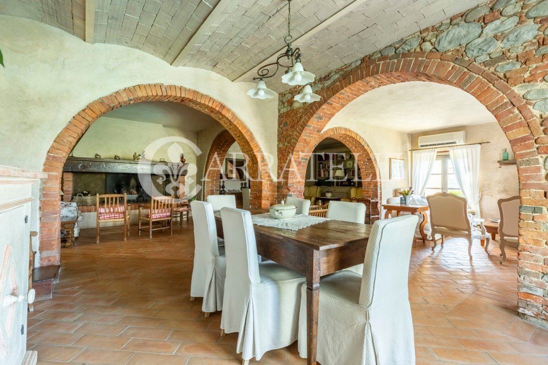 Villa in Terranuova Bracciolini, Tuscany, Italy 4 - 19125319