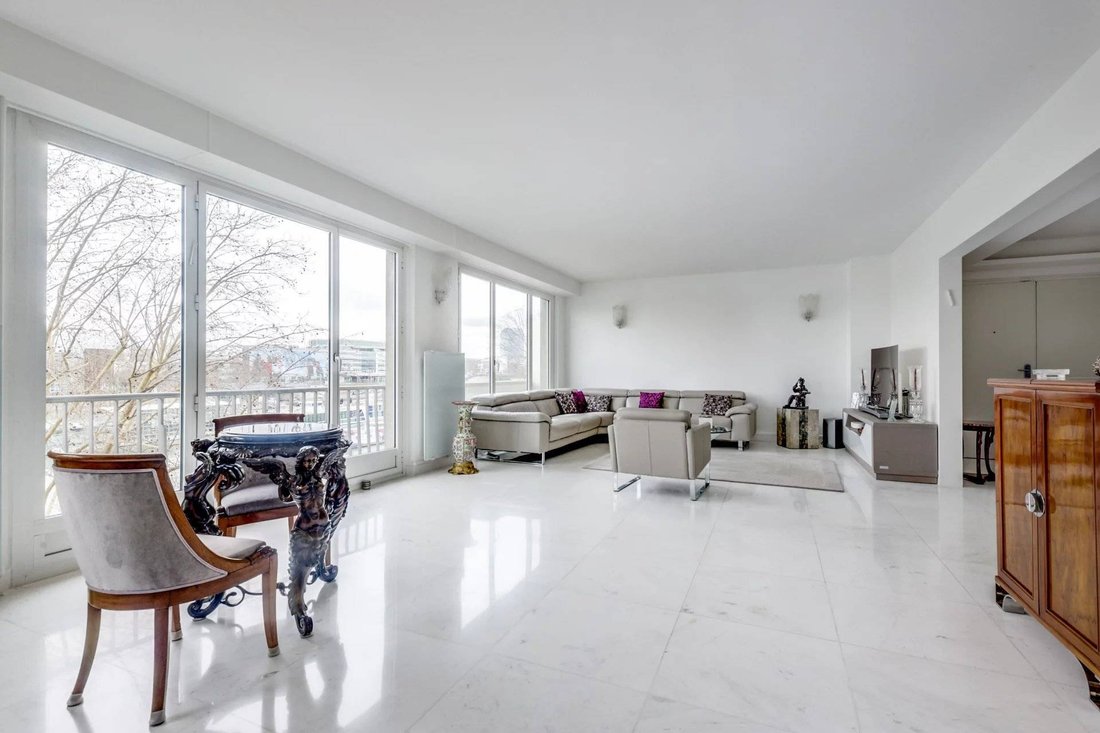 Apartment in Auteuil Sud, Paris 16e Arrondissement, Paris 5 - 19126291