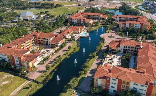 Condo in Estero, Florida, United States 1